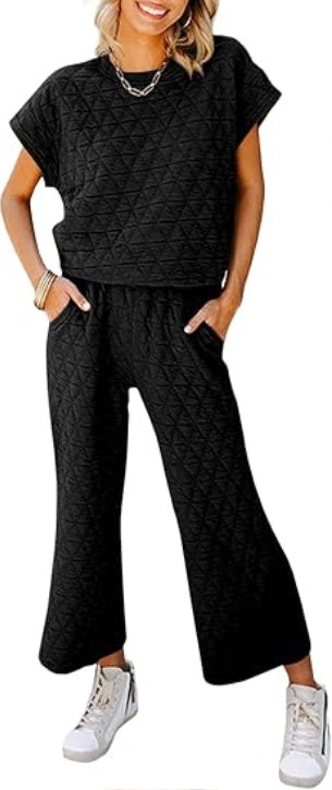Fazortev Women's 2 Piece Outfits Quilted Lightweight Short Sleeve Tops And Cropped Pants Lounge Set