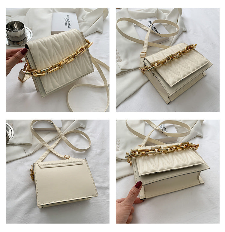 Textured Diamond Chain One-shoulder Messenger Bag